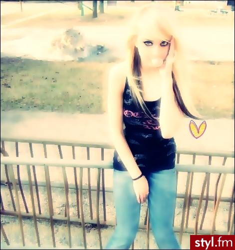 Katie,,x - EMO Alternatywne Średnie Fryzury
