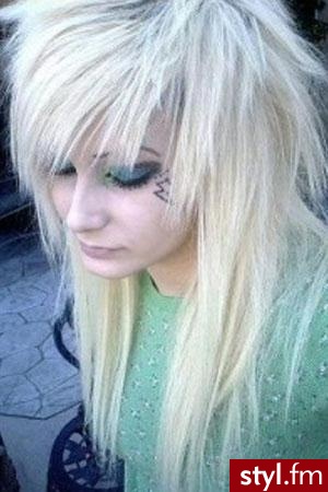EMO Alternatywne Średnie Fryzury