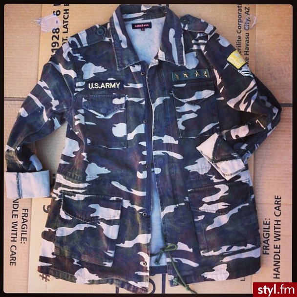 Kurtki Okrycia Moda