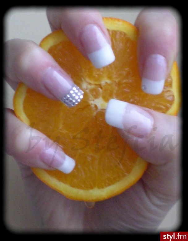 źródło : nailsofdreams.blog.onet.pl - Paznokcie
