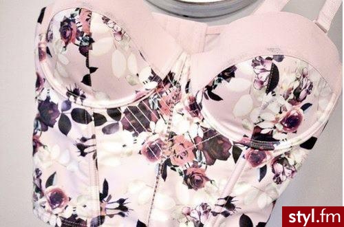 Topy Ciuchy Moda