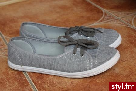 Pozostałe Buty Moda