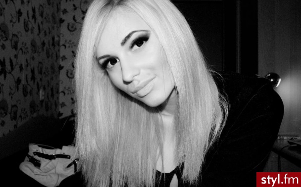 Blond Rozpuszczone Proste Na co dzień Długie Fryzury