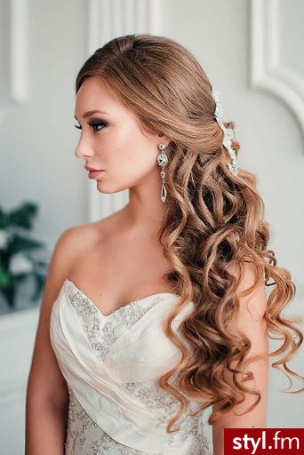 Blond Rozpuszczone Kręcone Ślubne Długie Fryzury
