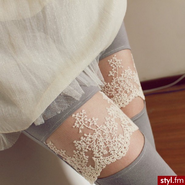 Leginsy Spodnie Moda