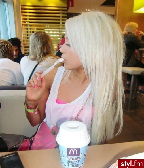 Blond Rozpuszczone Proste Na co dzień Długie Fryzury