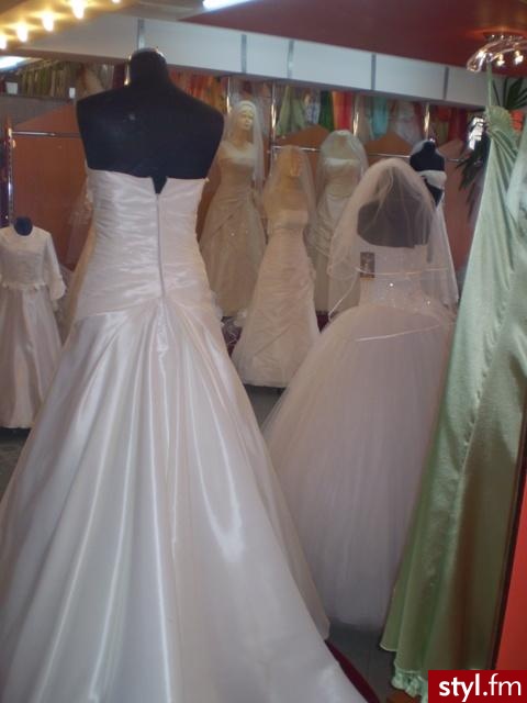 prosta i sliczna - Suknie ślubne Ślub Moda