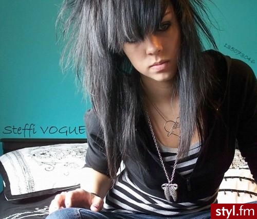 EMO Alternatywne Średnie Fryzury