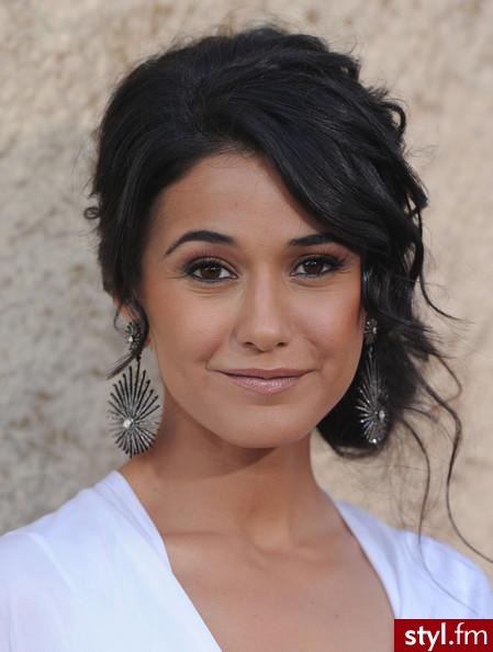 Emmanuelle Chriqui - Czarne Upięcie Proste Na co dzień Średnie Fryzury