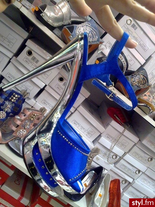 Szpilki Buty Moda