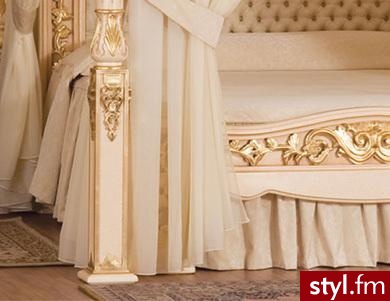 Baldacchino Supreme. Baldacchino Supreme to nazwa łoża, które uchodzi obecnie za najdroższe na świecie, bo jego cena
to aż 4 mln funtów, czyli około 18,3 mln zł. - Misz-masz