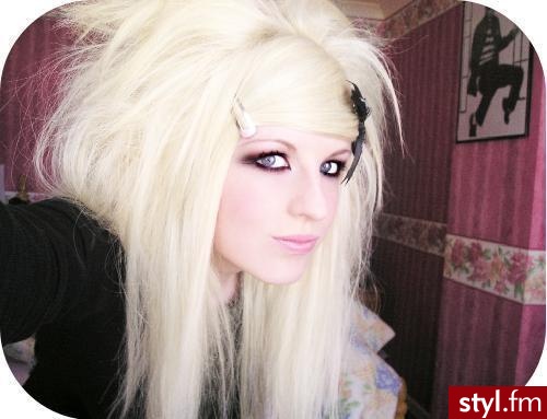 EMO Alternatywne Średnie Fryzury