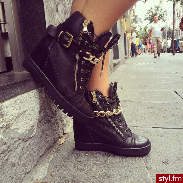 Koturny Buty Moda