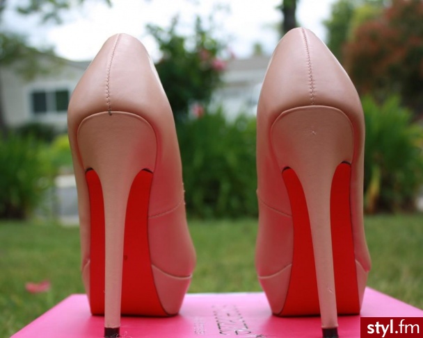 Szpilki Buty Moda