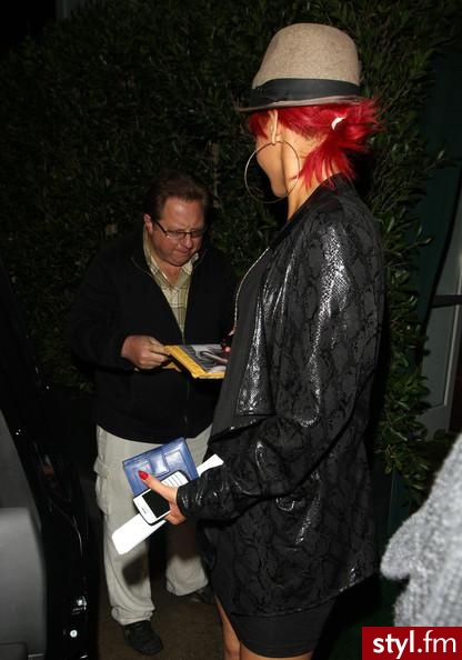 Rihanna. Rihanna - Moda uliczna Inne Moda