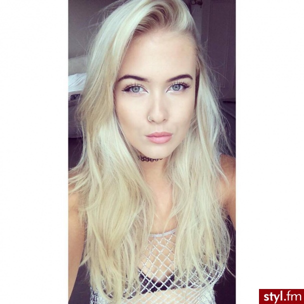 Blond Rozpuszczone Kręcone Na co dzień Długie Fryzury