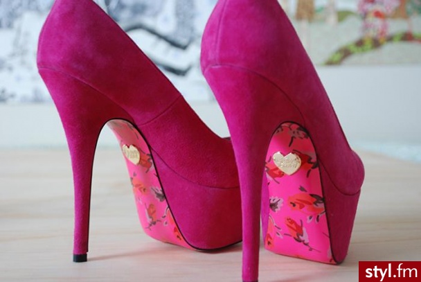 Szpilki Buty Moda