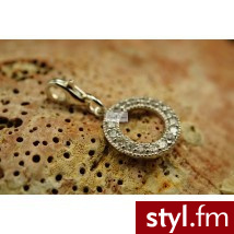 Pearl Line Srebrna zawieszka typu charms z cyrkoniami - Wisiorki Biżuteria Moda