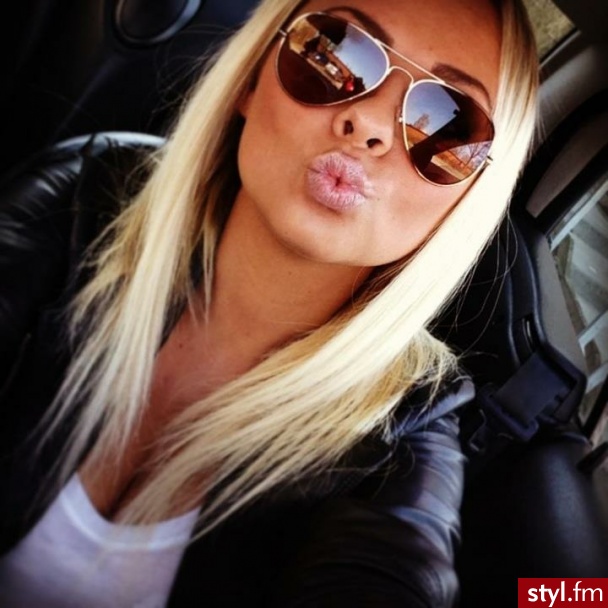 Blond Rozpuszczone Proste Na co dzień Średnie Fryzury