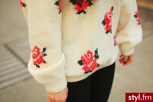 Swetry Ciuchy Moda