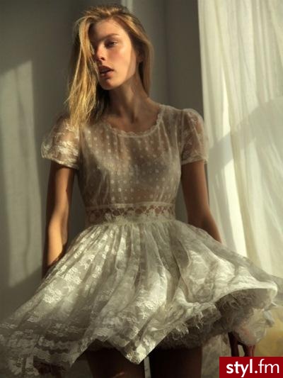 Sukienki Moda
