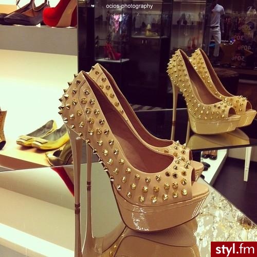 Szpilki Buty Moda