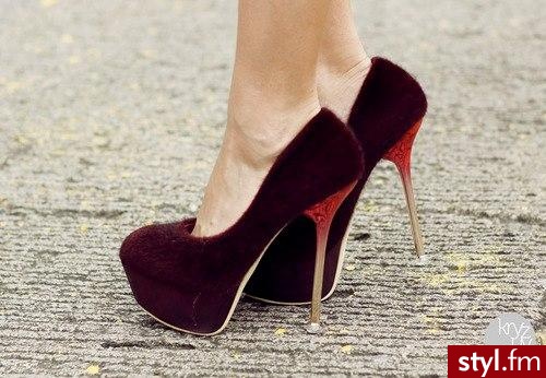 Szpilki Buty Moda