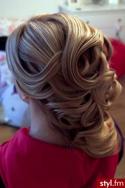 Blond Upięcie Kręcone Ślubne Długie Fryzury