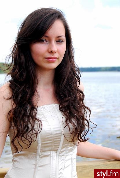 Magda - Długie Fryzury