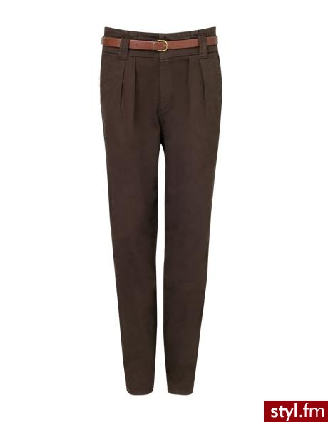 Stradivarius > Collection > TROUSERS > Straight pleated trousers. Pobrano ze strony: http://www.stradivarius.es/en/collection/trousers/detalle/1140_straight-pleated-trousers - Pozostałe Ciuchy Moda