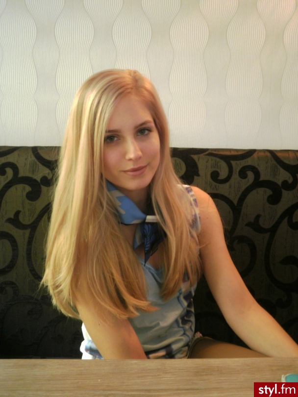 Blond Rozpuszczone Proste Na co dzień Długie Fryzury
