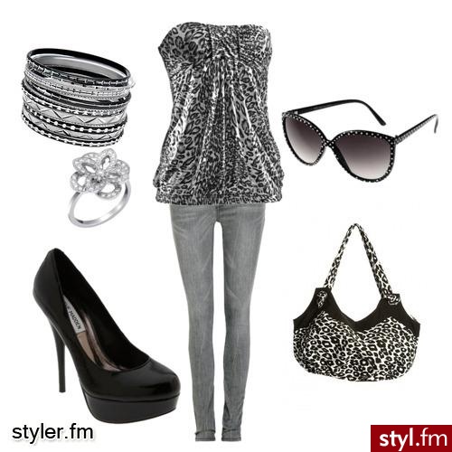 ;)))). . - Styler