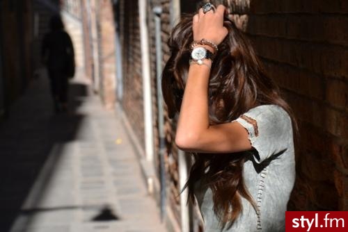 Blond Rozpuszczone Kręcone Na co dzień Długie Fryzury