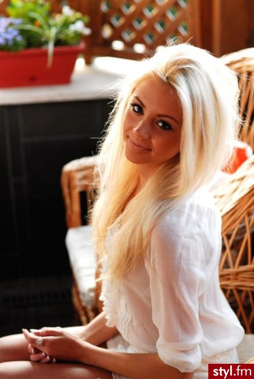 Blond Rozpuszczone Proste Na co dzień Długie Fryzury