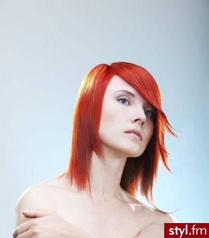 Średnie Fryzury