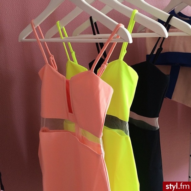 Wieczorowe Sukienki Moda