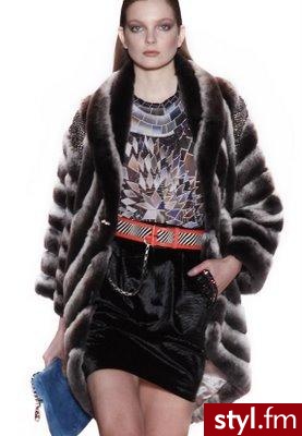 Jeżeli zdjęcie znajduje się już w galerii poproszę o link - Pozostałe Ciuchy Moda