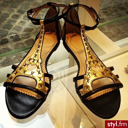 Sandały Buty Moda