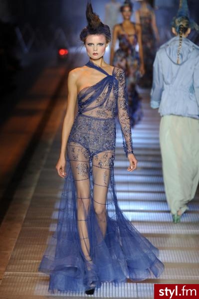 Sukienki Moda
