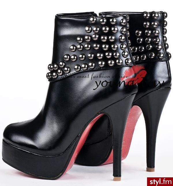 Pozostałe Buty Moda