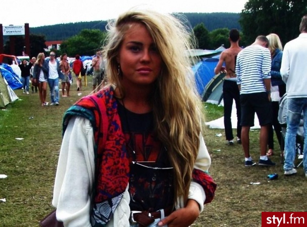 Blond Rozpuszczone Proste Na co dzień Długie Fryzury