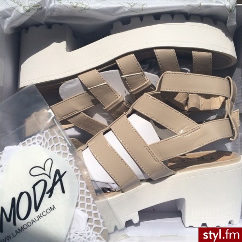 Sandały Buty Moda