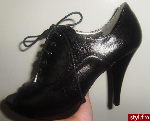 .. co o nich sądzicie? - Pozostałe Buty Moda