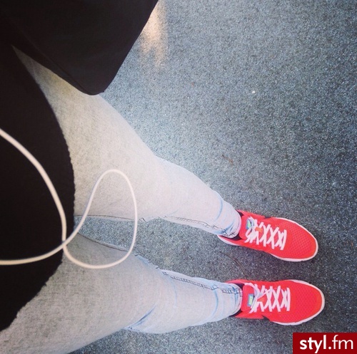 Jeansy Spodnie Moda