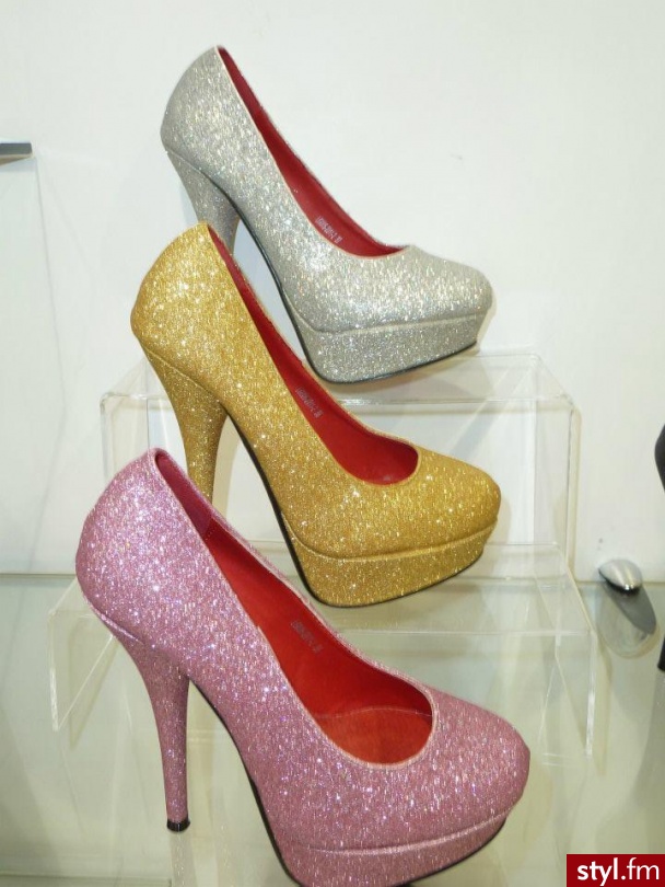 Szpilki Buty Moda