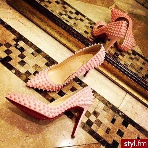 Szpilki Buty Moda