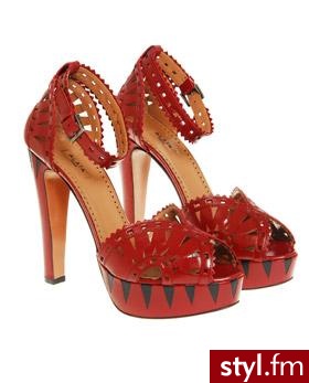 Z pewnością oryginalne wysokie obcasy od Azzedine Alaia cena: 810 GBP - Pozostałe Buty Moda