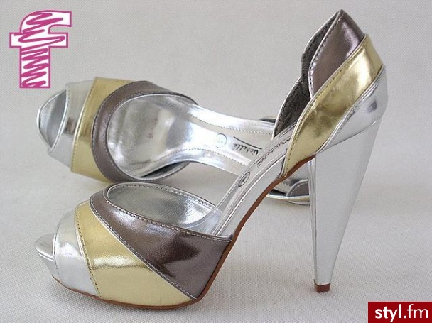 Zdjęcie dodane do bazy zdjęć Stylera - Przedmioty Stylera Inne Moda