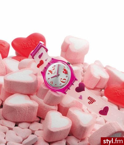 Walentynki: zegarek Swatch 
Dla wymagających i miłośników walentynek jak znalazł! Dla reszty - dobra estetyczna zabawa z przymrużeniem oka. Zegarek jest do kupienia w sklepach Swatch. kosztuje 255 zł. - Pozostałe Dodatki Moda