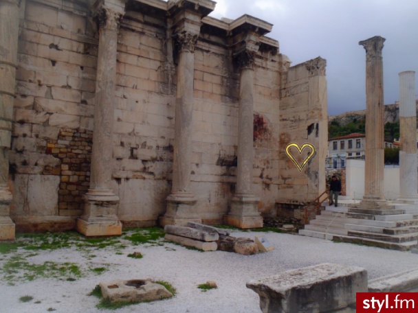 
www.athenshearts.com
Instagram: @athenshearts
Facebook: Athens hearts - Podróże i miejsca